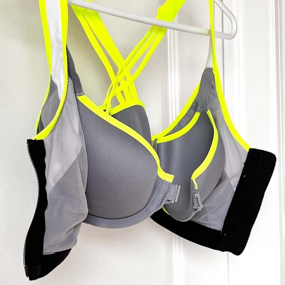 VICTORIA'S SECRET VSX The Knockout Front Close Sports Bra NWOT - Picture 6 of 14